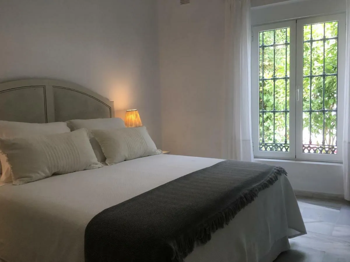Apartamento Con Patio Malaga Apartment